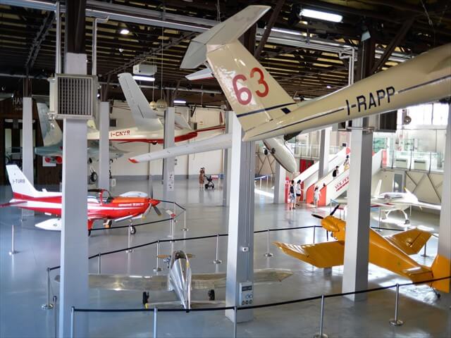STK 8873 min R - ヨーロッパで最大級の航空博物館「ボランディア」