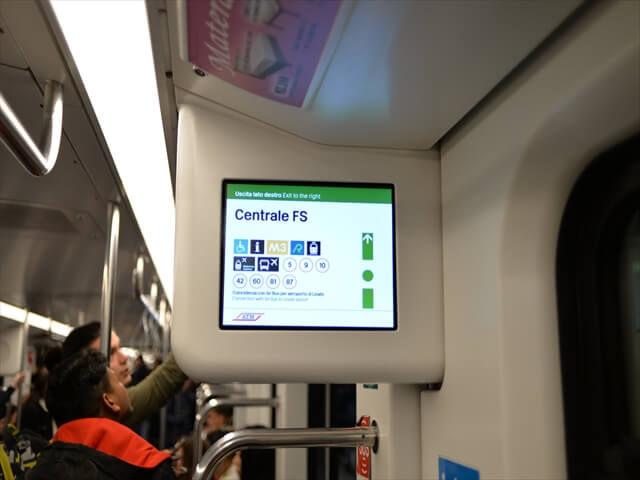 STK 3898 min R - ミラノ地下鉄（メトロ）の利用とチケットの購入方法